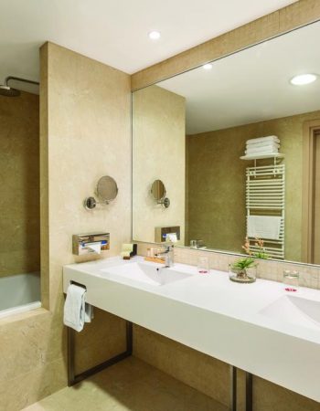 Hotel Ramada Oradea
